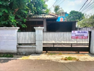 Dijual Rumah Hitung Tanah Di Komplek PU Jakarta Timur